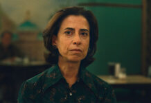 Fernanda Torres como Eunice Paiva em imagem do filme 'Ainda Estou Aqui', de Walter Salles, premiado como Melhor Roteiro no Festival de Veneza. | Crédito: Divulgação/Sony Pictures.