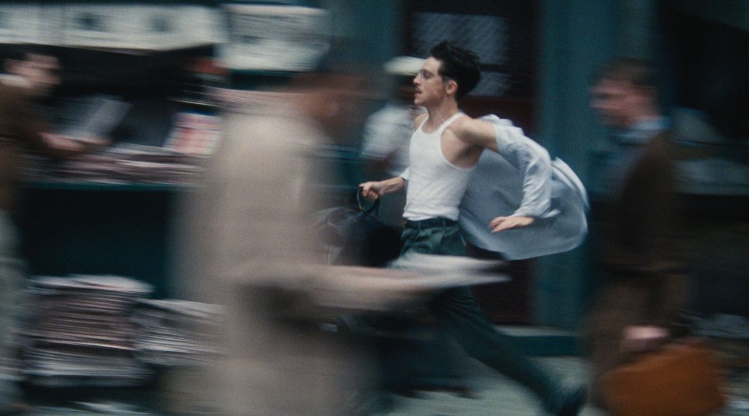 Imagem do filme Marty Supreme